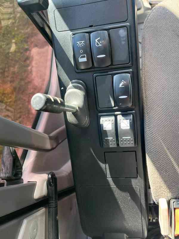 Kolové rypadlo Volvo EW160E (Možnost leasingu) - foto 14