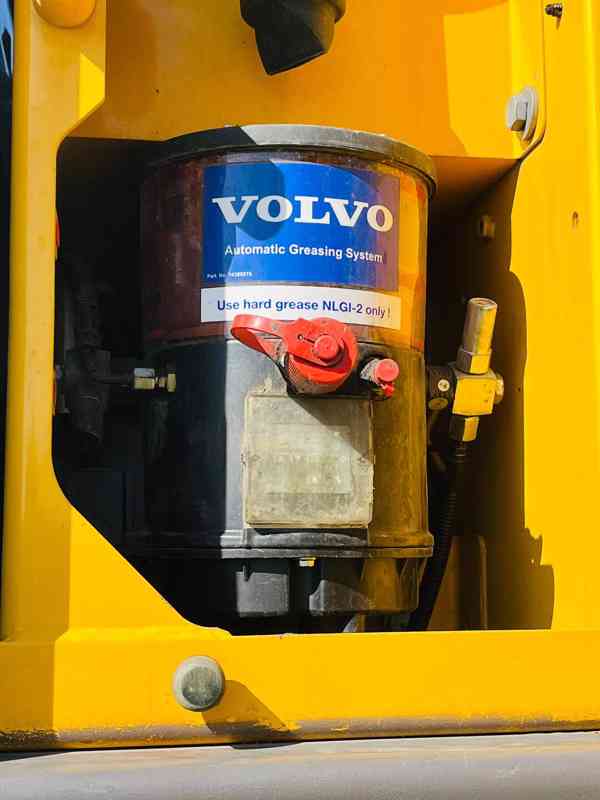 Kolové rypadlo Volvo EW160E (Možnost leasingu) - foto 10
