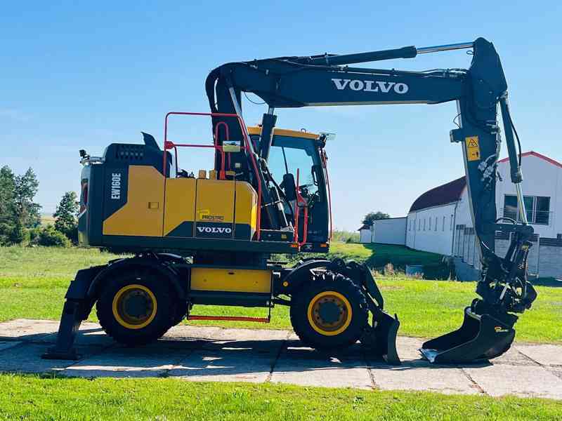 Kolové rypadlo Volvo EW160E (Možnost leasingu) - foto 5