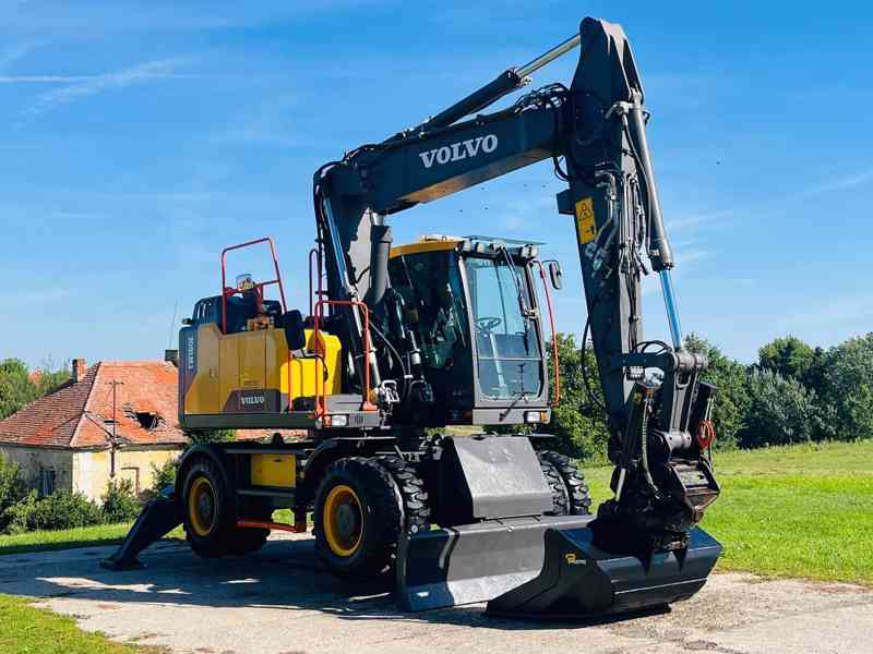 Kolové rypadlo Volvo EW160E (Možnost leasingu) - foto 6