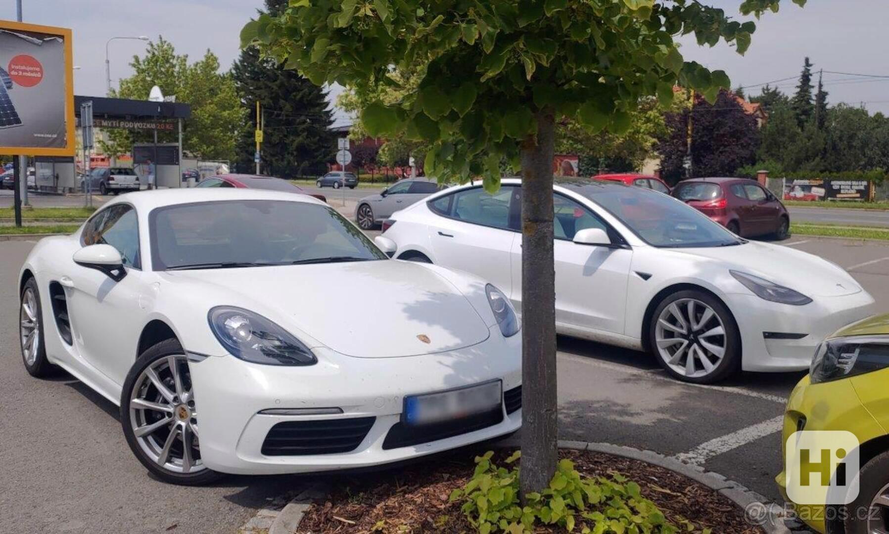 Tesla Model 3 facelift 10/2021, PLNÁ ZÁRUKA - foto 1