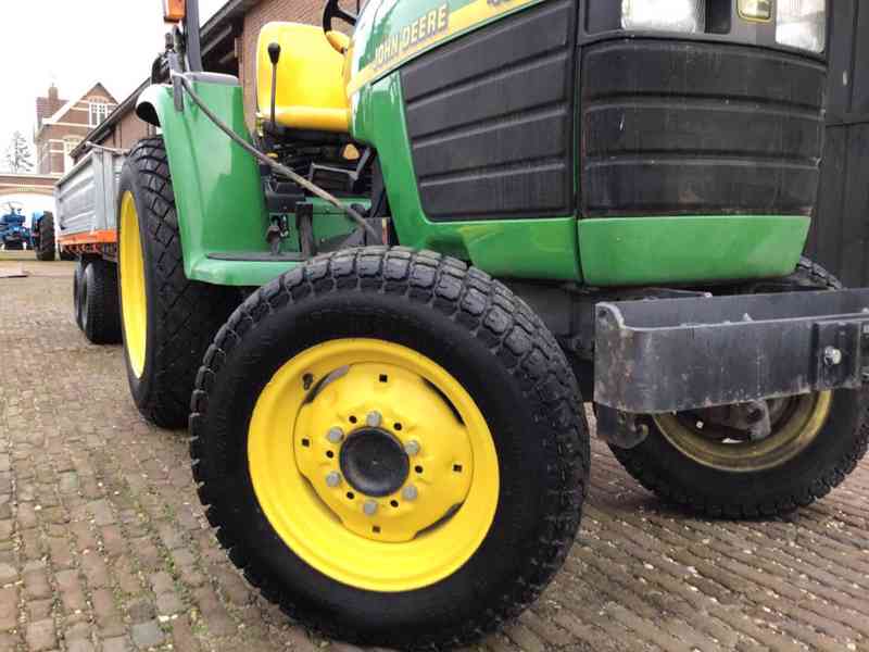 TRAKTOR John Deere 4300 4x4 32PK - foto 11