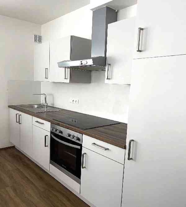 Pronajmu novostavbu 2+kk Slavkov u Brna. 62 m2 - foto 7