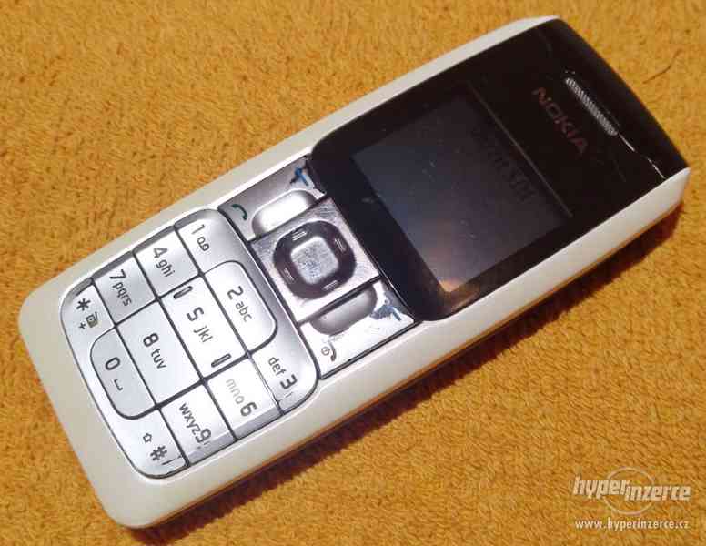 Nokia 2310 - nenajíždí SIM!!! - foto 1