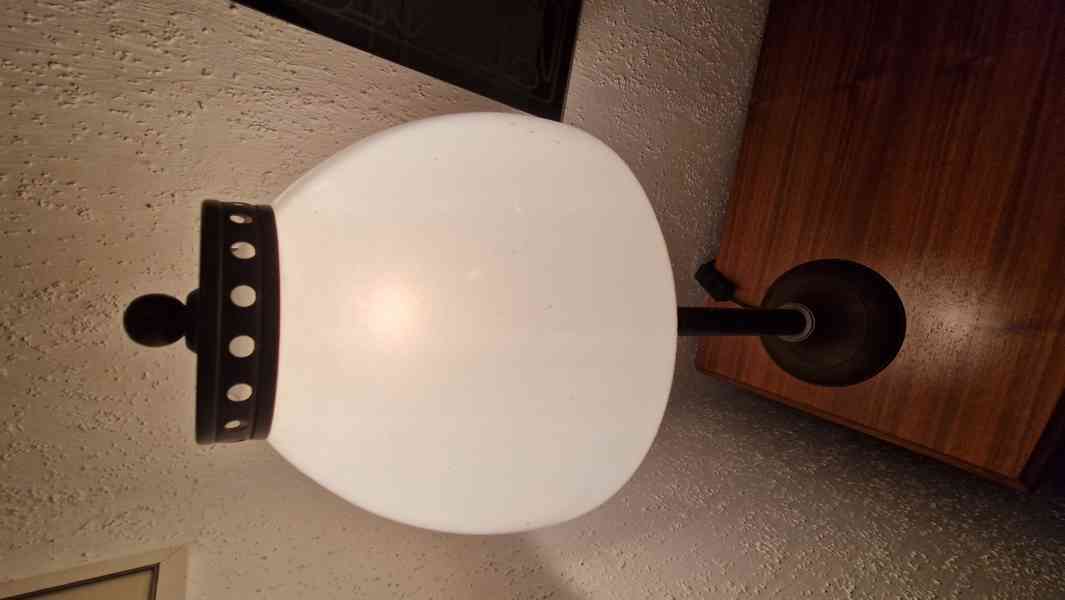 Lampa se skleněným stínítkem mosaz - foto 2