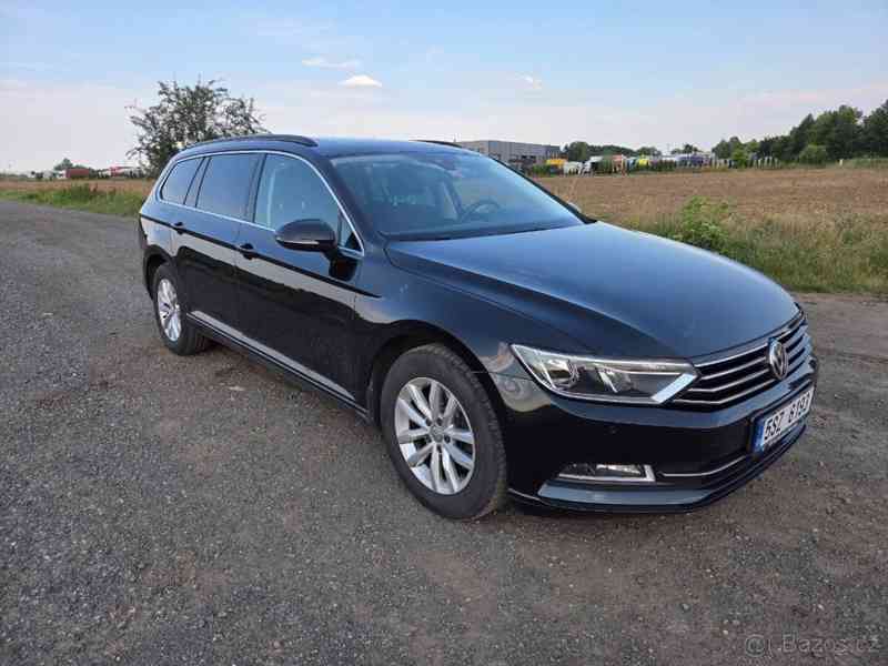 Volkswagen Passat 2,0   TDi, DSG, panorama, tažné - foto 2