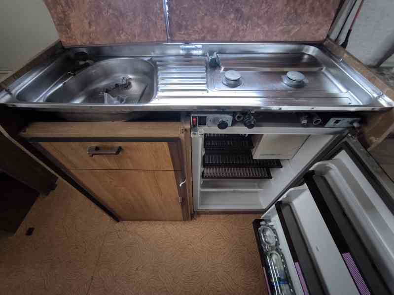 Burstner City, solární panel, předstan, nová STK. - foto 10