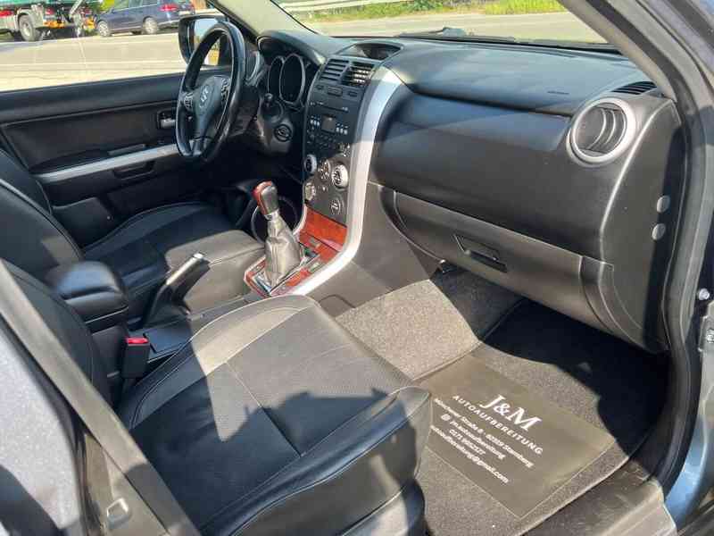 Suzuki Grand Vitara 2.0i Comfort+ benzín 103kw - foto 4