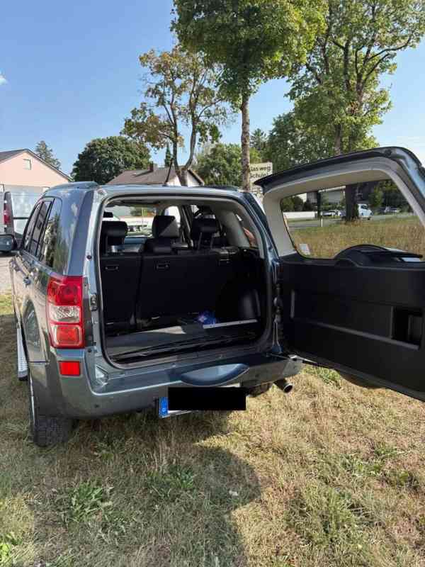 Suzuki Grand Vitara 2.0i Comfort+ benzín 103kw - foto 7