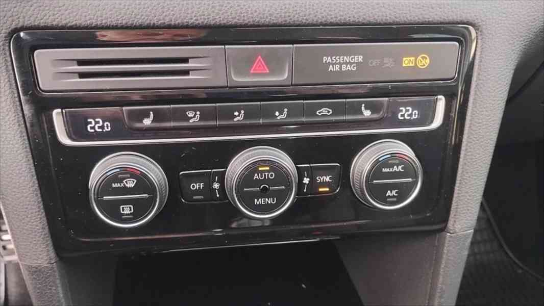 Volkswagen Golf Sportsvan 1,6   TDI - foto 10