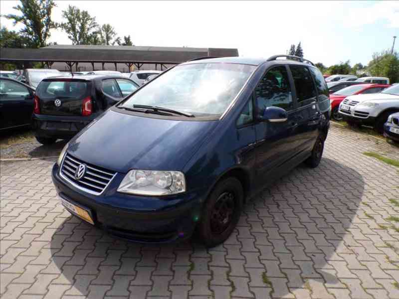 Volkswagen Sharan 1,9 TDI TAŽNÉ ZAŘÍ,7.MÍST - foto 2
