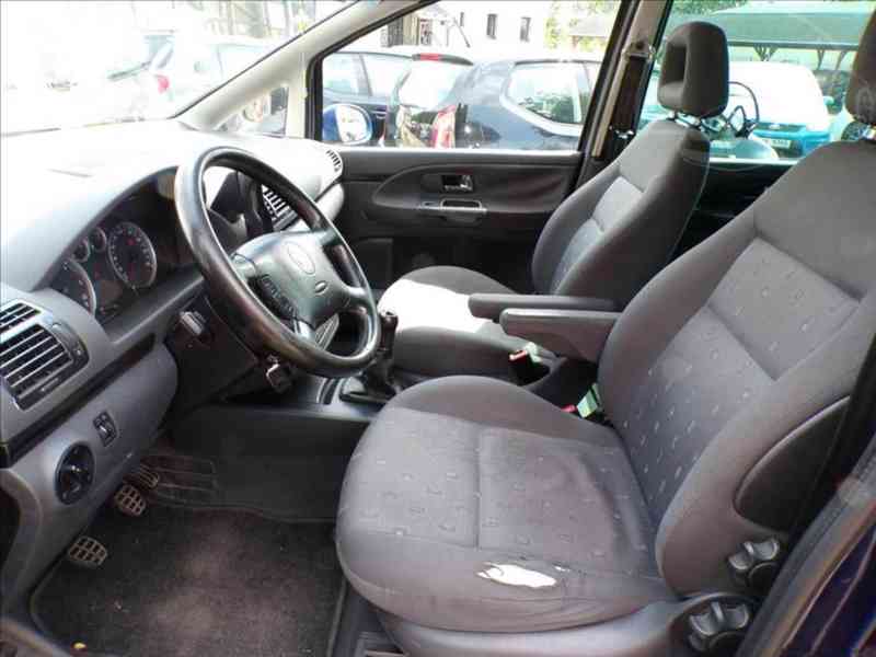 Volkswagen Sharan 1,9 TDI TAŽNÉ ZAŘÍ,7.MÍST - foto 7