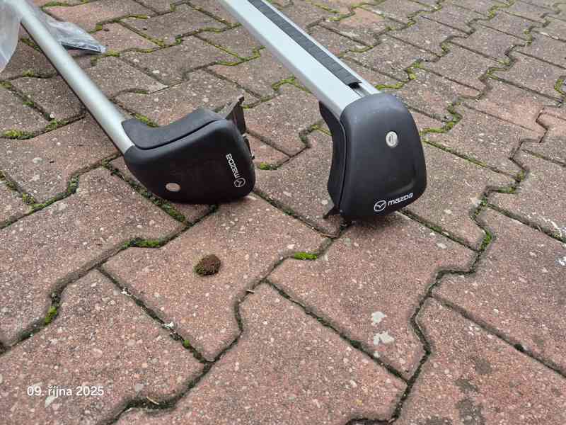 Lyžiny na Mazda CX30 - foto 3