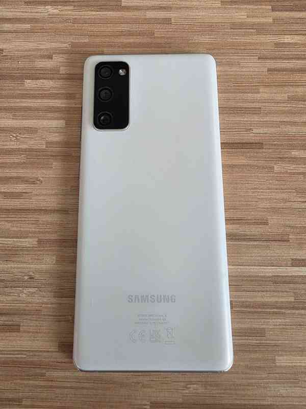 Samsung Galaxy S20 FE - foto 4