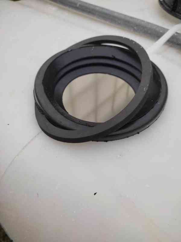 Těsnění, manžeta pro potrubí KG DN100/110mm PROSTĚJOV - foto 6