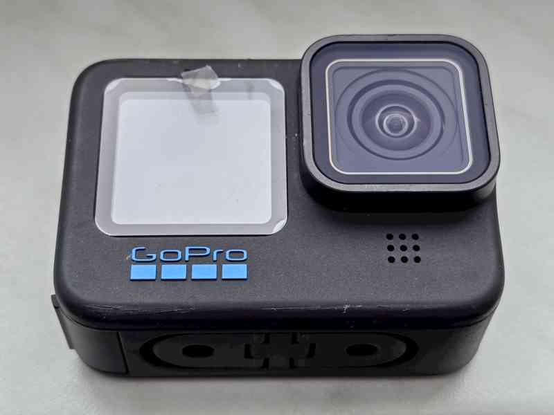 GoPro Hero 10 Black + Media Mod + příslušenství - foto 3