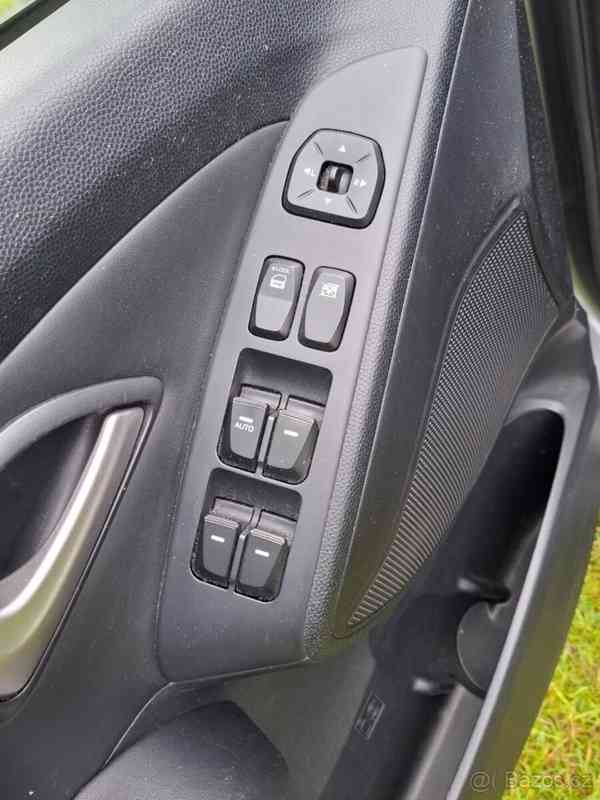 Hyundai ix35 1,6 GDi, 99kW, r.v. 2013 - foto 7