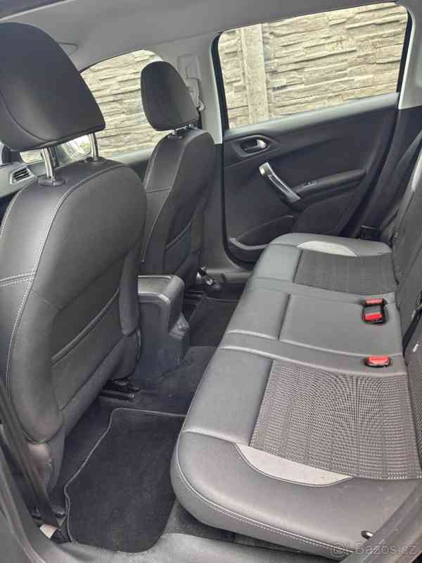 Peugeot 2008 1,2   PT Allure Automat - foto 12