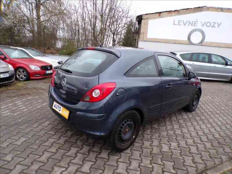 Opel Corsa 1,2 16V KLIMA - foto 4