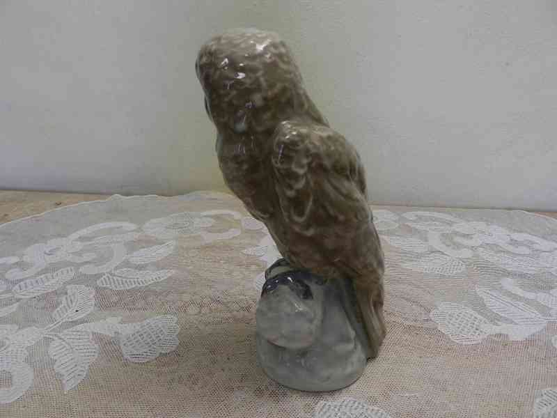 Hezká porcelánová plastika Sova Eichwald Dubí  - foto 4