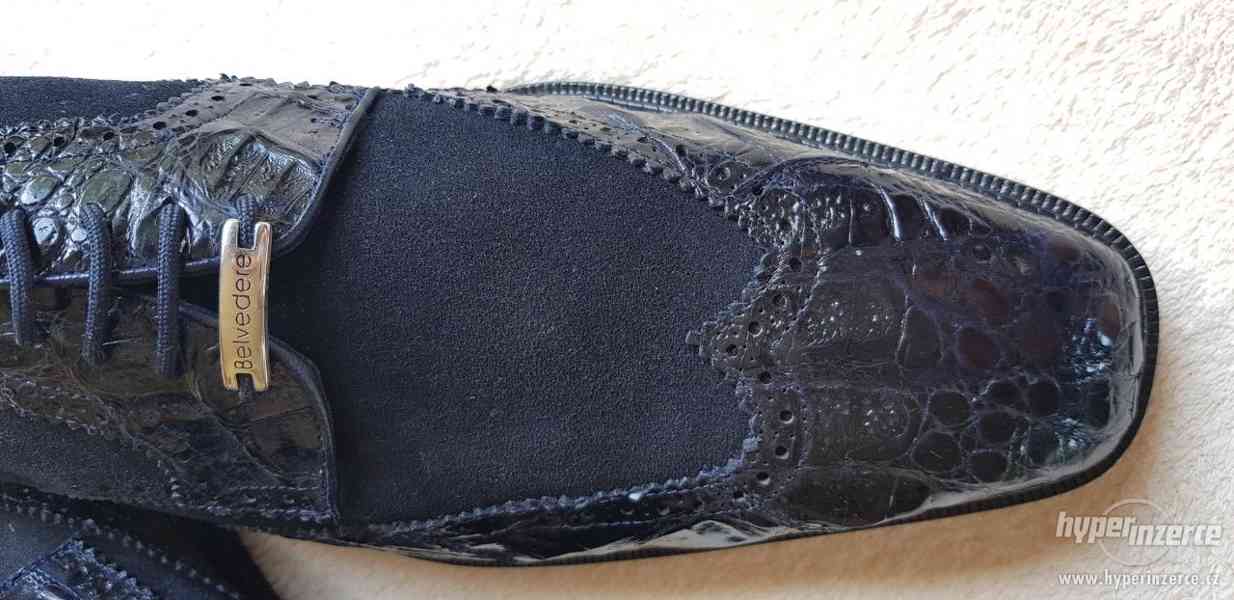 Velmi krásné a originální tmavomodré boty z krokodýlí kůže - foto 3