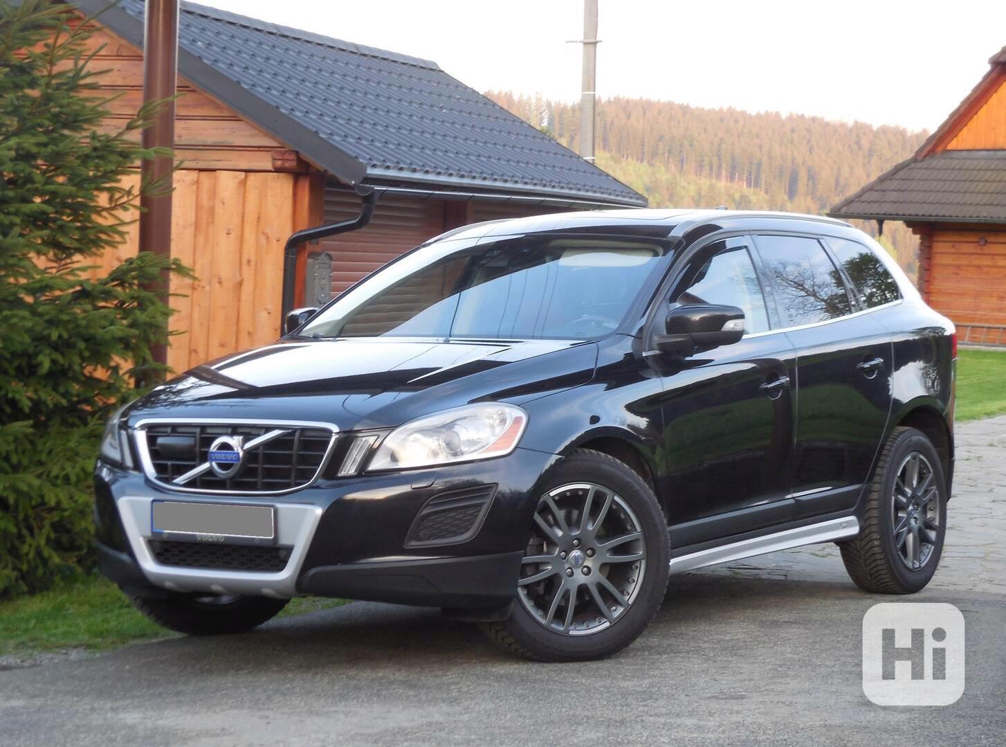 Volvo XC60 2.4 D5 151KW SUMMUM 4X4 FULL  XENON NAVI ALU .... - foto 1