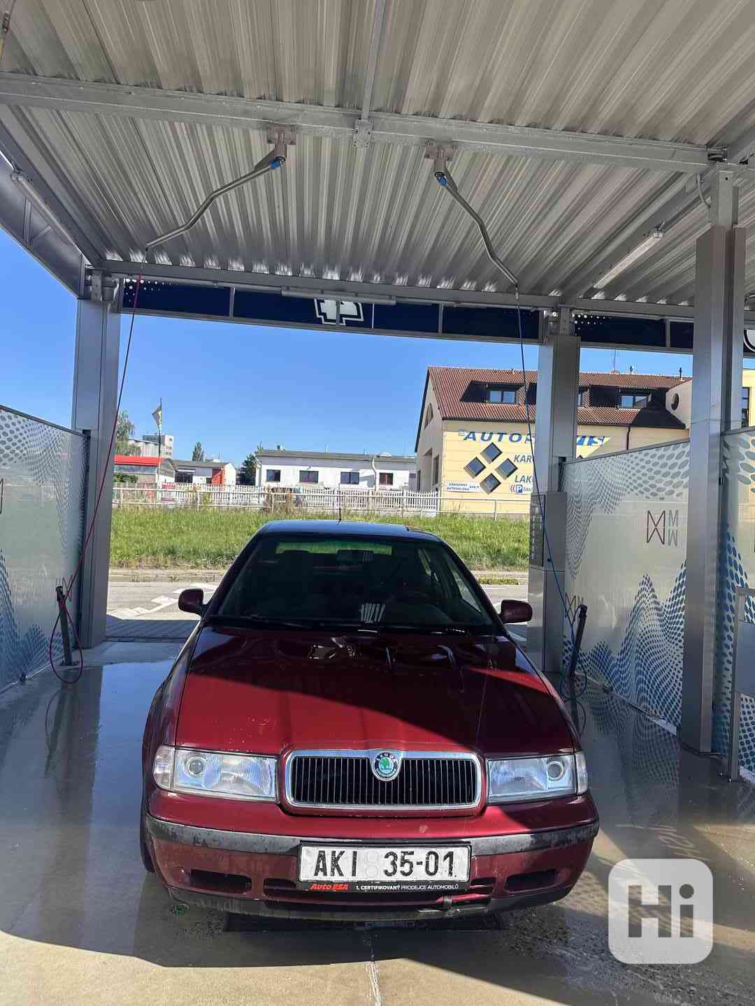 Auto - foto 1