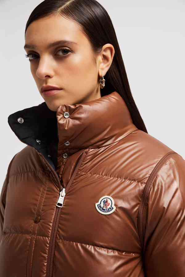 MONCLER VERONE OBOUSTRANNÁ ZKRÁTKÁ BUNDA - foto 8