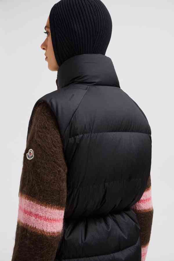 MONCLER VERONE OBOUSTRANNÁ ZKRÁTKÁ BUNDA - foto 4