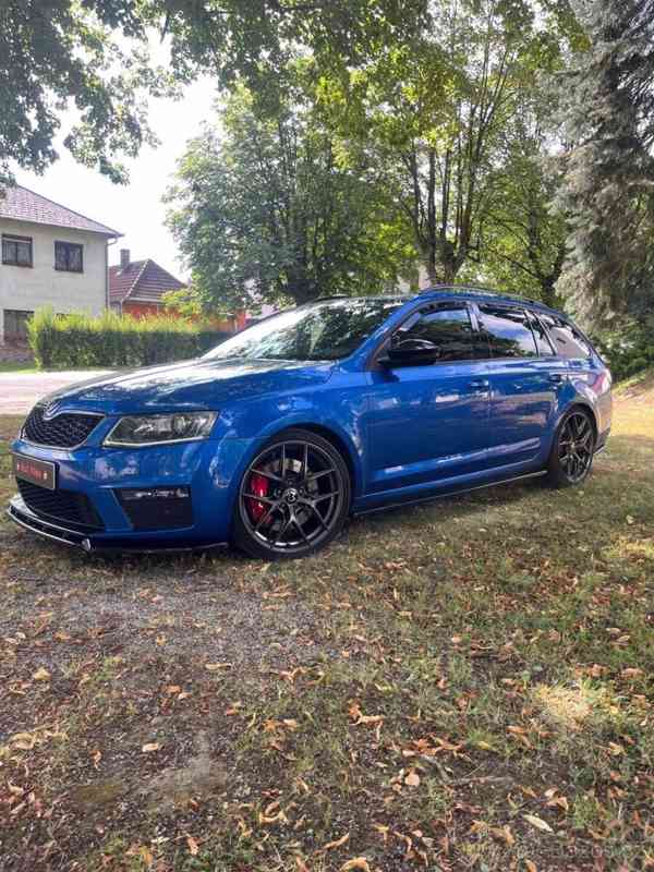 Škoda Octavia 2,0   tsi - foto 2