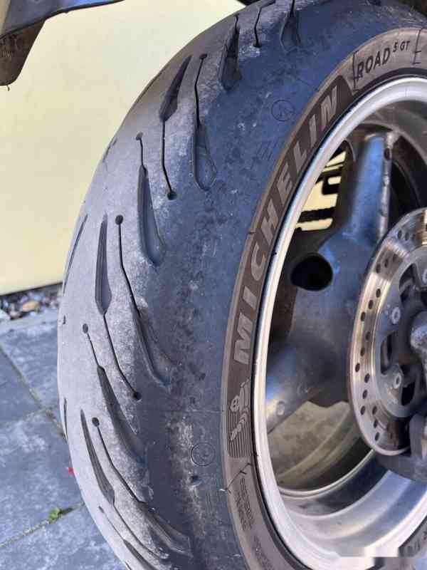 Suzuki GSX 750 - foto 8