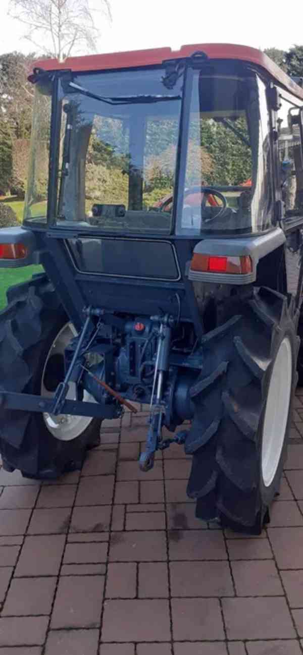 Traktor kubota hinomoto28cp 4x4 - foto 6