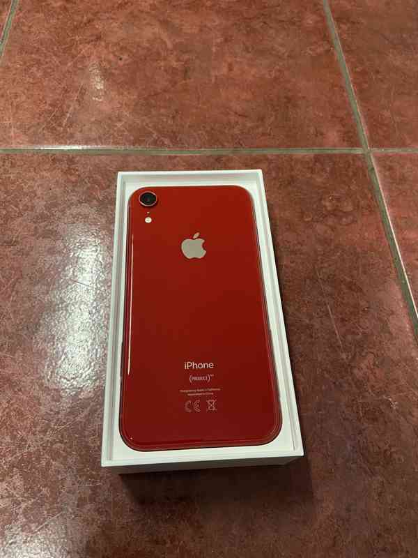 iPhone XR 64gb RED v perfektním stavu + několik krytů - foto 4
