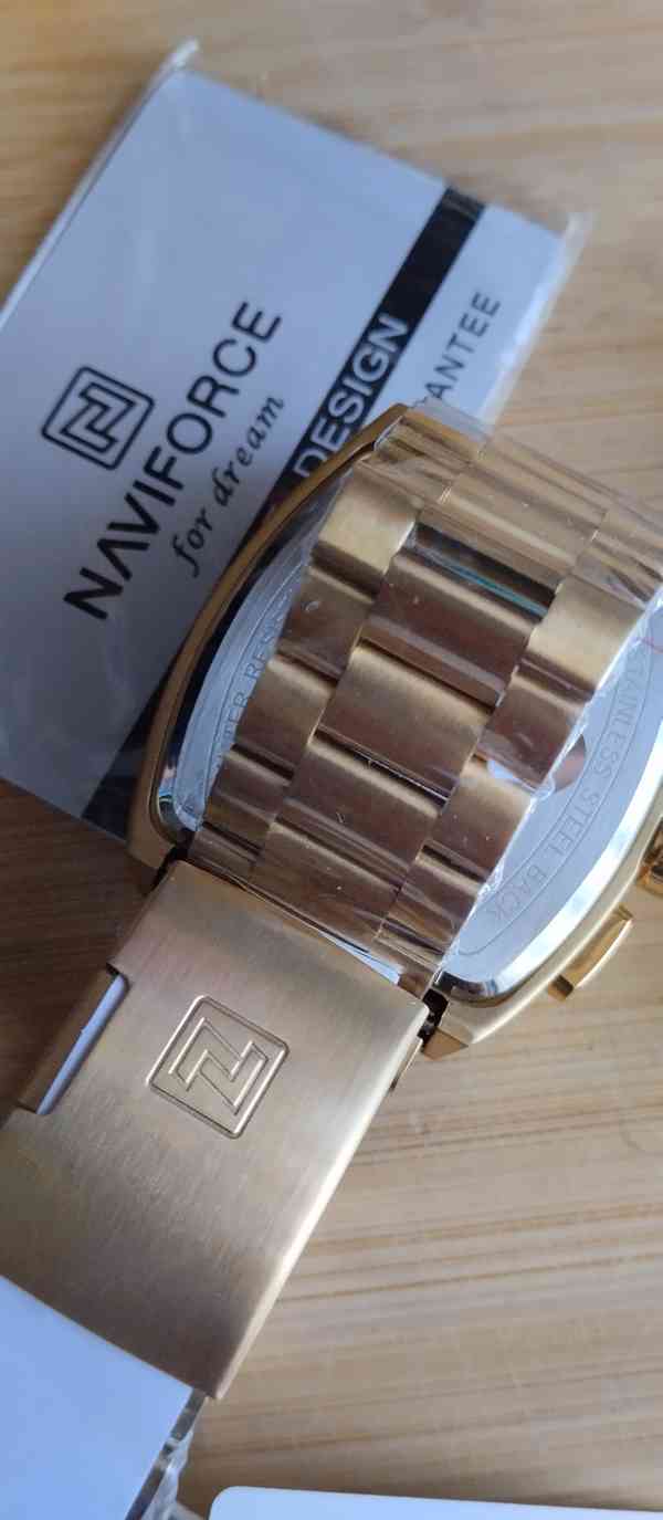 nejnovější model hodinek NAVIFORCE CHRONOGRAF GOLD - foto 5