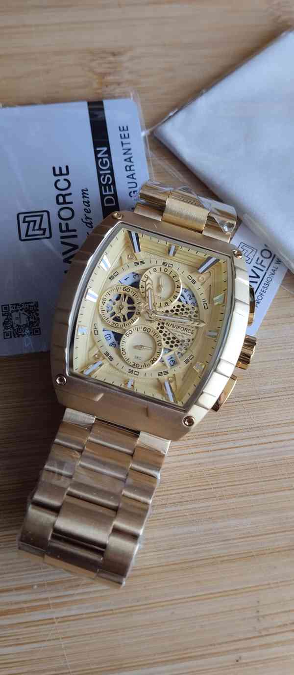nejnovější model hodinek NAVIFORCE CHRONOGRAF GOLD - foto 3