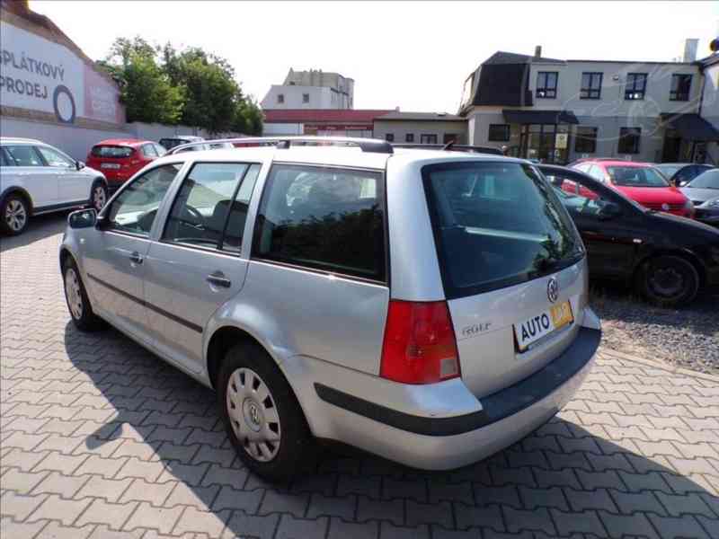 Volkswagen Golf 1,6 16V-HNED ODJÍŽDÍTE - foto 3