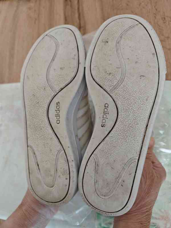 Dámské tenisky Adidas - foto 3