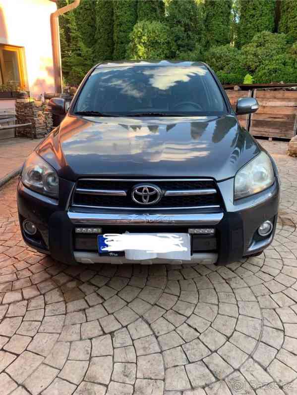 Toyota RAV4 2,2   D-CAT 4x4 - foto 4