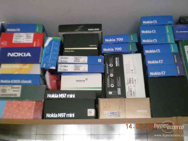 Nokia - řady C, E, N, X, ASHA, LUMIA atd. od 50,-Kč - foto 36
