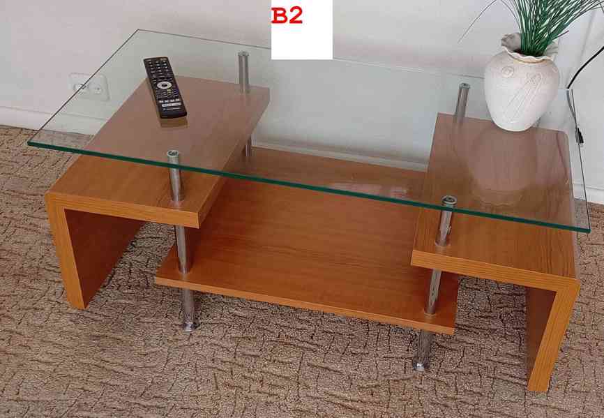 27 ks nábytku z bytu 3+1 - foto 9