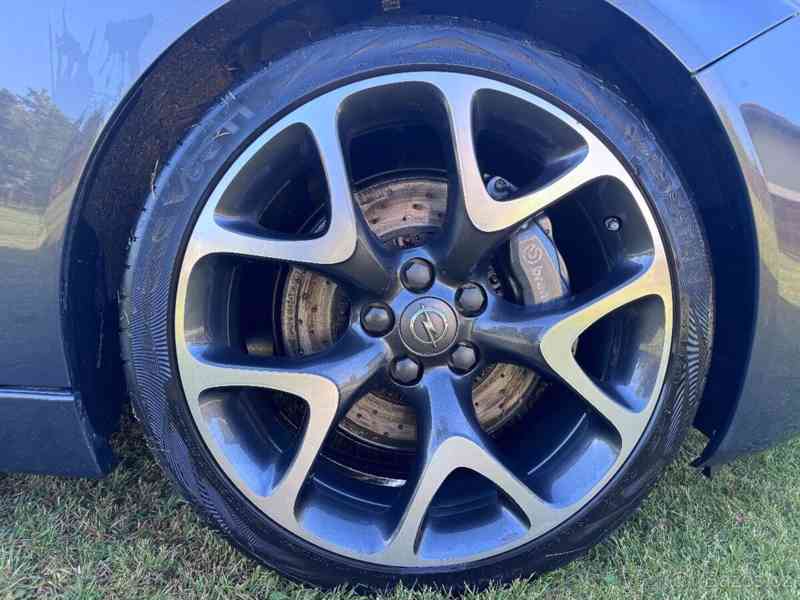 Opel Insignia 2,8   OPC - foto 14