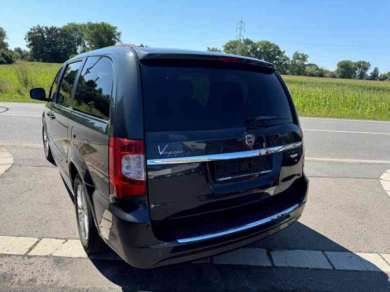 Lancia Voyager 3.6 RT Kůže EU New 2012 - foto 5