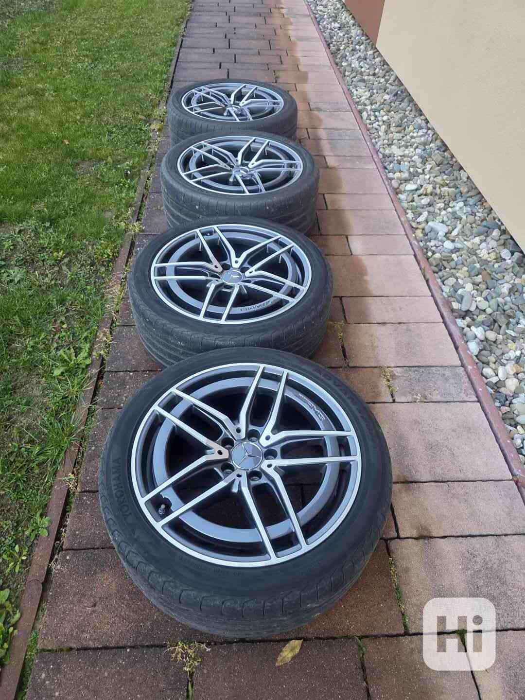 Letní sada Mercedes-Benz E53 AMG R19 - foto 1