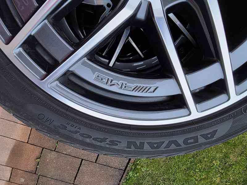 Letní sada Mercedes-Benz E53 AMG R19 - foto 7