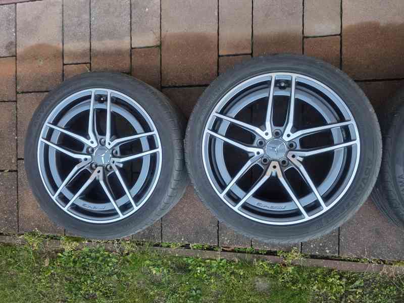 Letní sada Mercedes-Benz E53 AMG R19 - foto 3