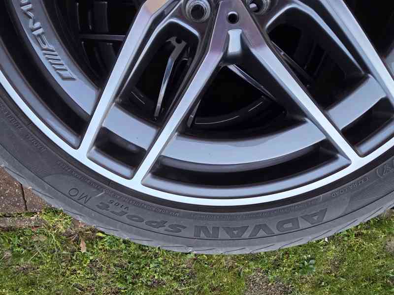 Letní sada Mercedes-Benz E53 AMG R19 - foto 5