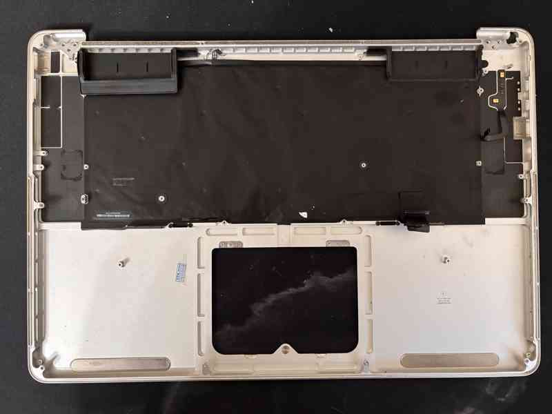Horní kryt A1398, MacBook Pro, Late 2013-Mid 2014 - foto 3