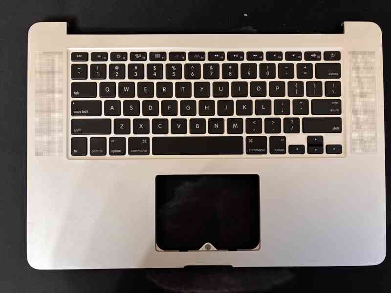 Horní kryt A1398, MacBook Pro, Late 2013-Mid 2014