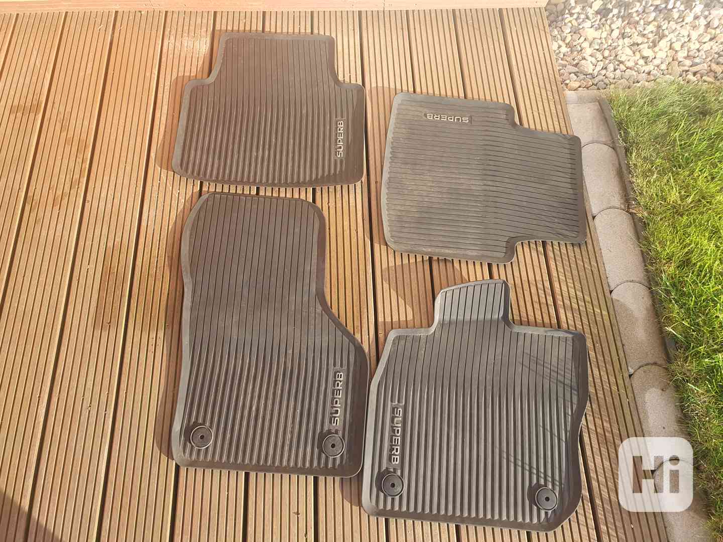 Prodam gumove koberecky do Skoda Superb 4 - foto 1