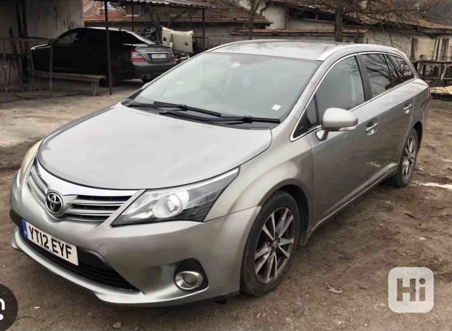 Koupim Toyotu Avensis t27 , Benzin, Combi  - foto 1